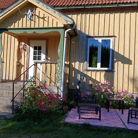 Charmigt Hus Pa Landet Naera Till Bad Strömstad المظهر الخارجي الصورة