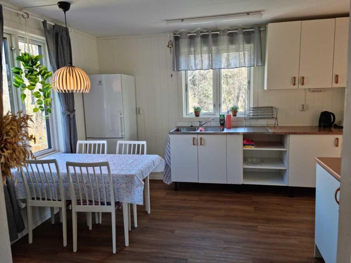 Charmigt Hus Pa Landet Naera Till Bad Strömstad المظهر الخارجي الصورة
